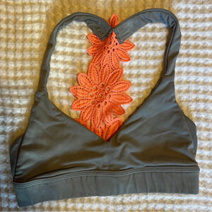 Aerie Women’s Sports Bra Gray and Neon Lace Peach Accent XS